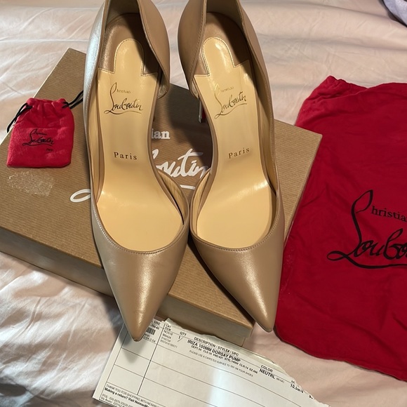 Christian Louboutin Nude Heels - Picture 1 of 9